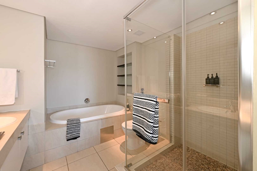 2 Bedroom Property for Sale in Cape Town City Centre Western Cape